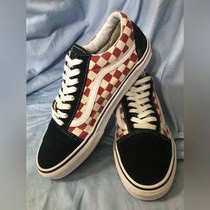 Vans Old Skool Checkerboard Men’s Sz 9. Women’s Sz 10.5  Lace up 721278